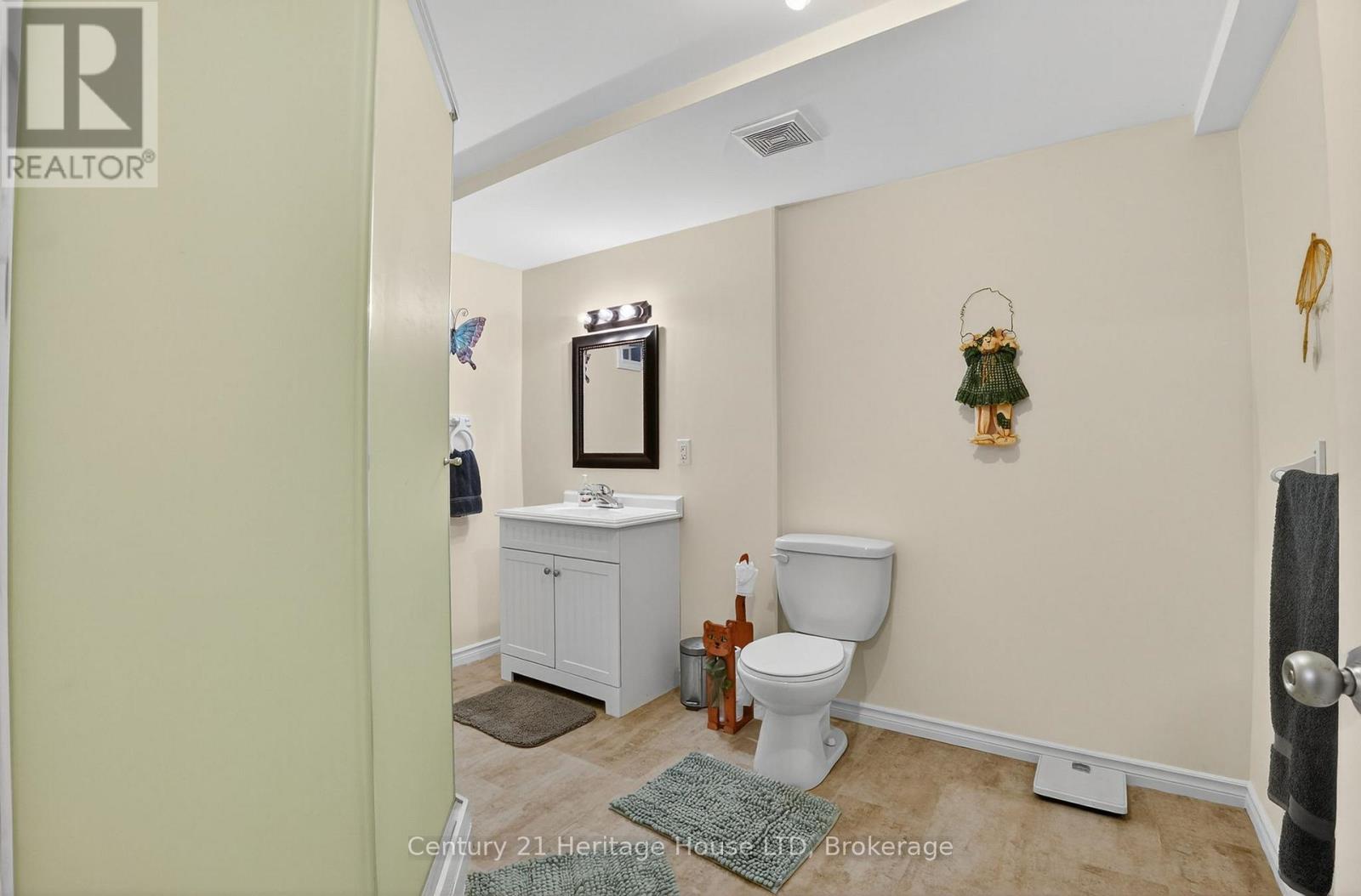 Detached at 3742 BLACK CREEK ROAD, Fort Erie
