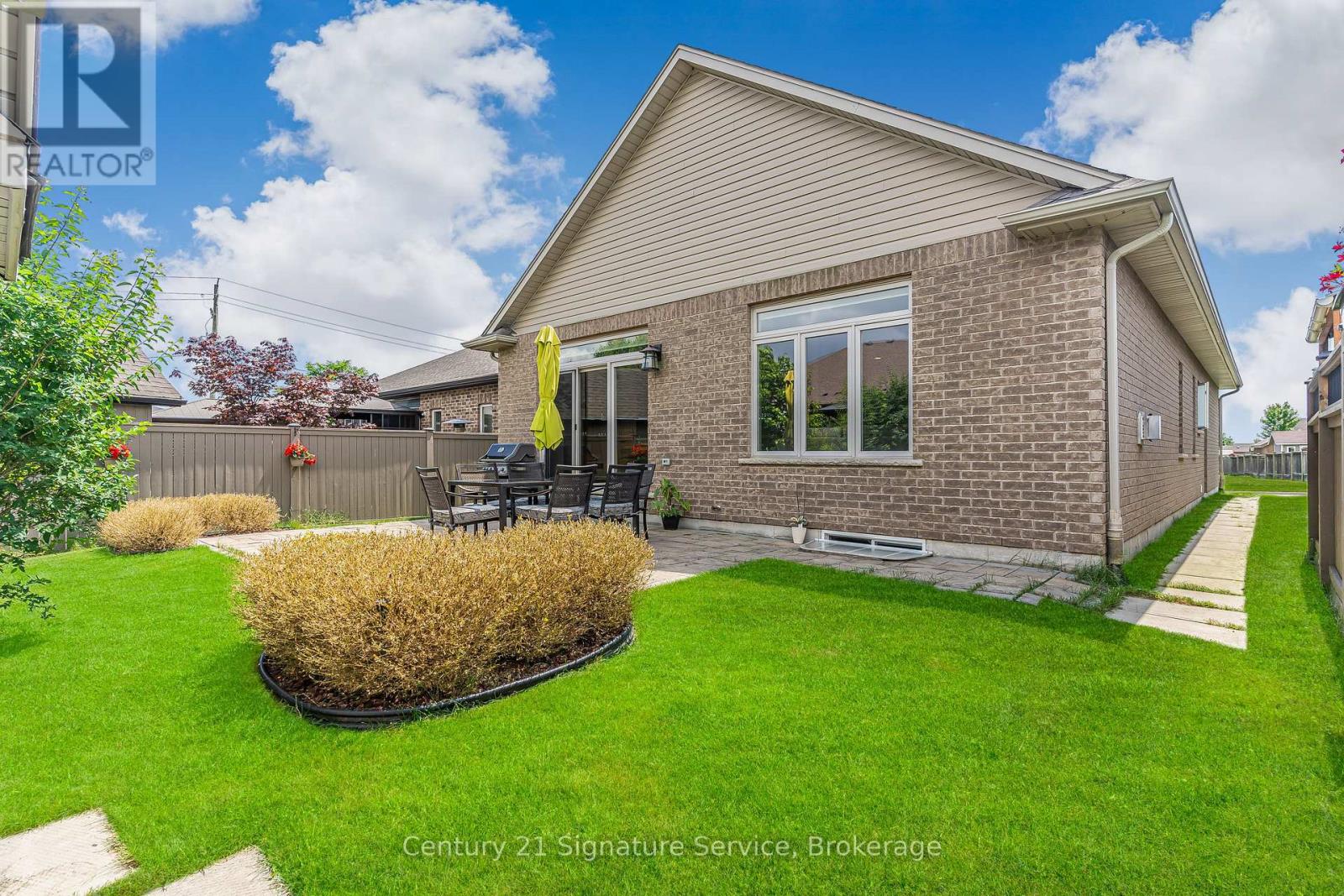 Detached at 16 GAISER ROAD, Welland