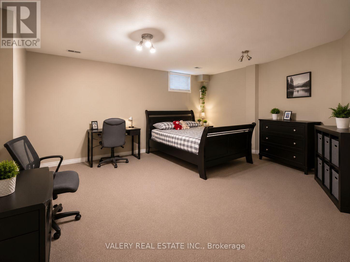 Townhouse at 10 - 1138 KIPPS LANE, London