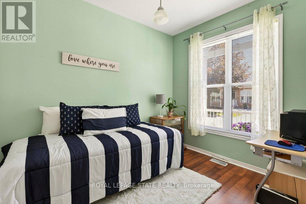 Townhouse at 11 - 20 KITTY MURRAY LANE, Hamilton