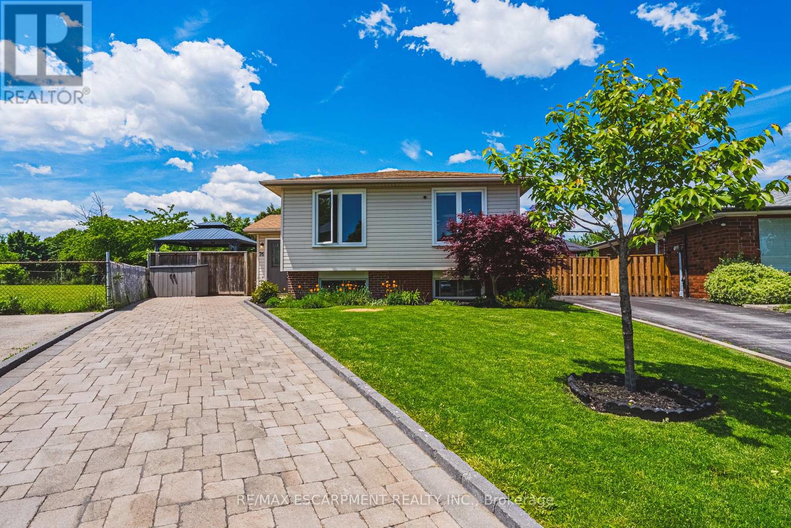 Detached at 76 BOSTON CRESCENT, Hamilton (Berrisfield)