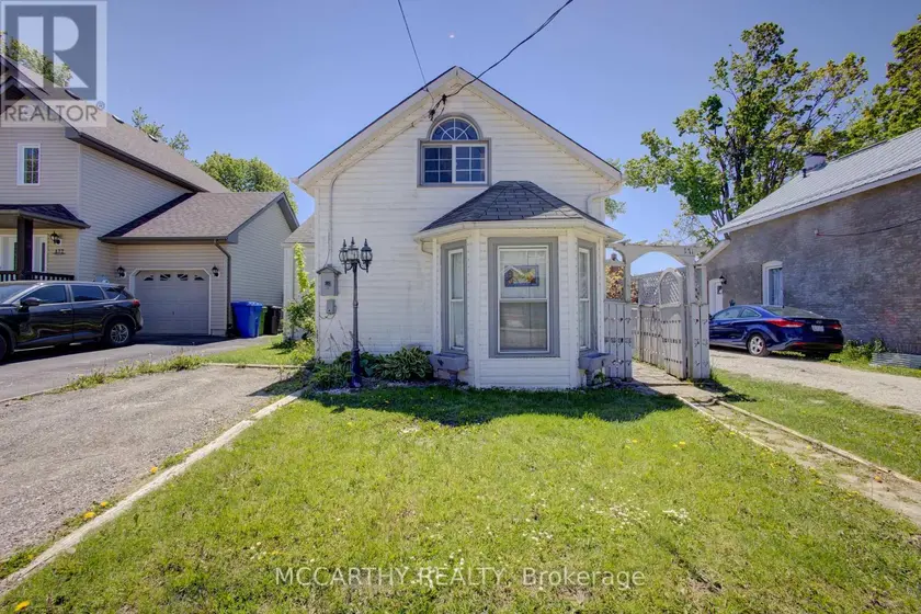 Detached at 171 OWEN SOUND STREET, Southgate