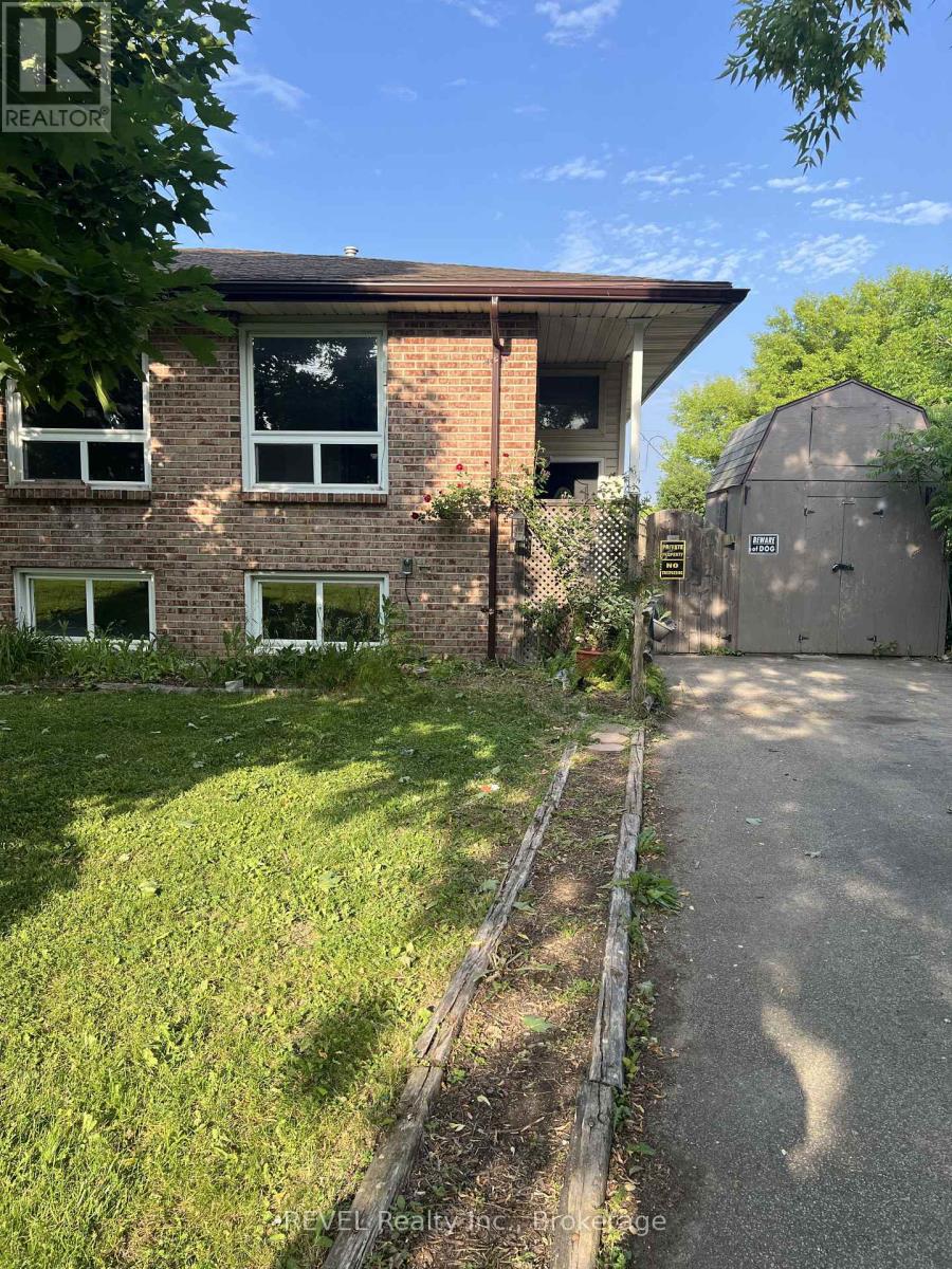 Semi-Detached/Link at 114 BARTLETT STREET, Thorold (Allanburg/Thorold South)
