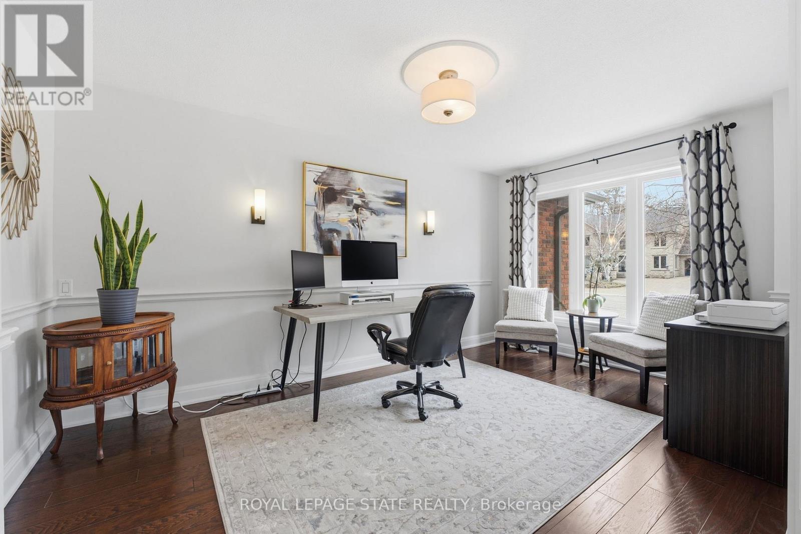 Detached at 28 DEERVIEW AVENUE, Hamilton