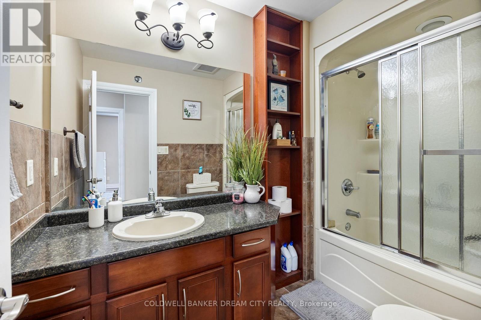 Detached at 239 BRANTON CRESCENT, Lakeshore