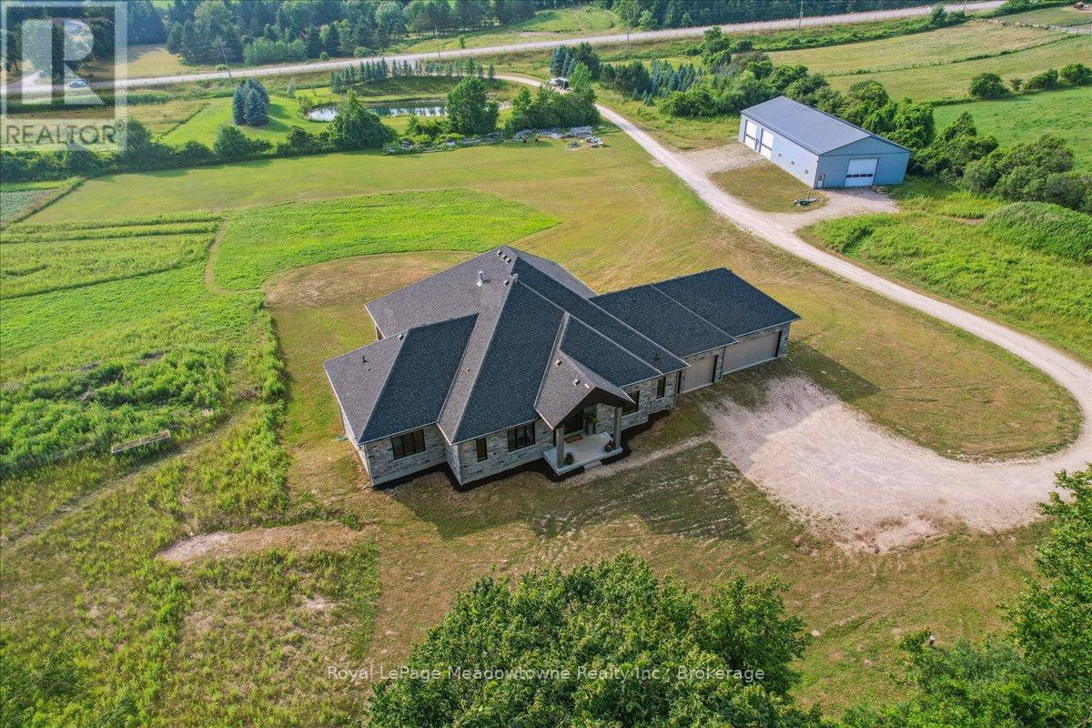 Detached at 8837 WELLINGTON ROAD 124, Erin