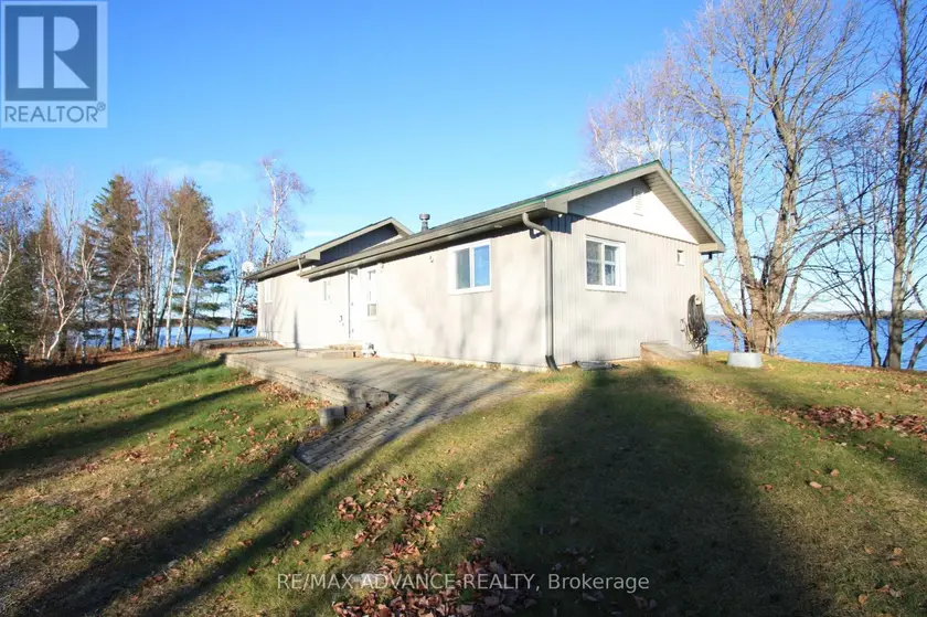 Detached at 323D GRAHAMVALE ROAD, Chisholm
