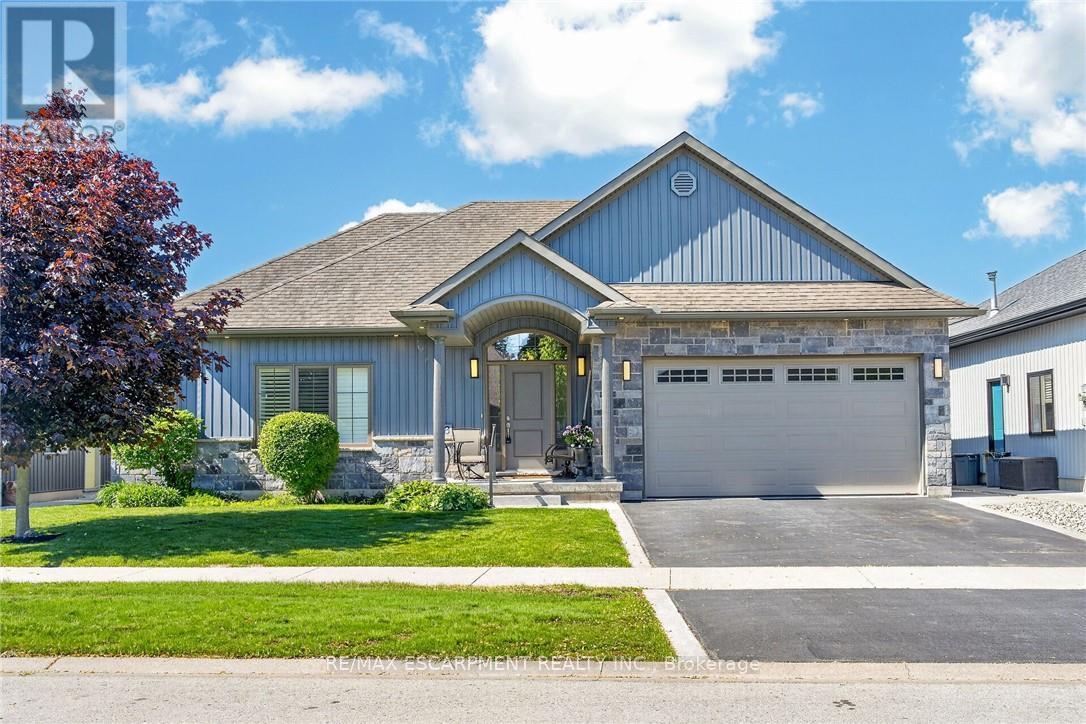 Detached at 58 POSTMA DRIVE, Haldimand