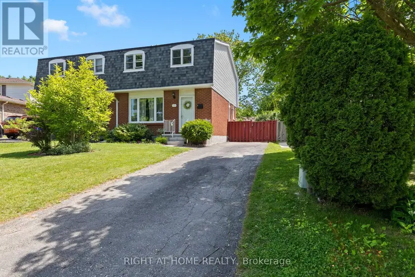 Semi-Detached/Link at 22 VINCENT CRESCENT, London
