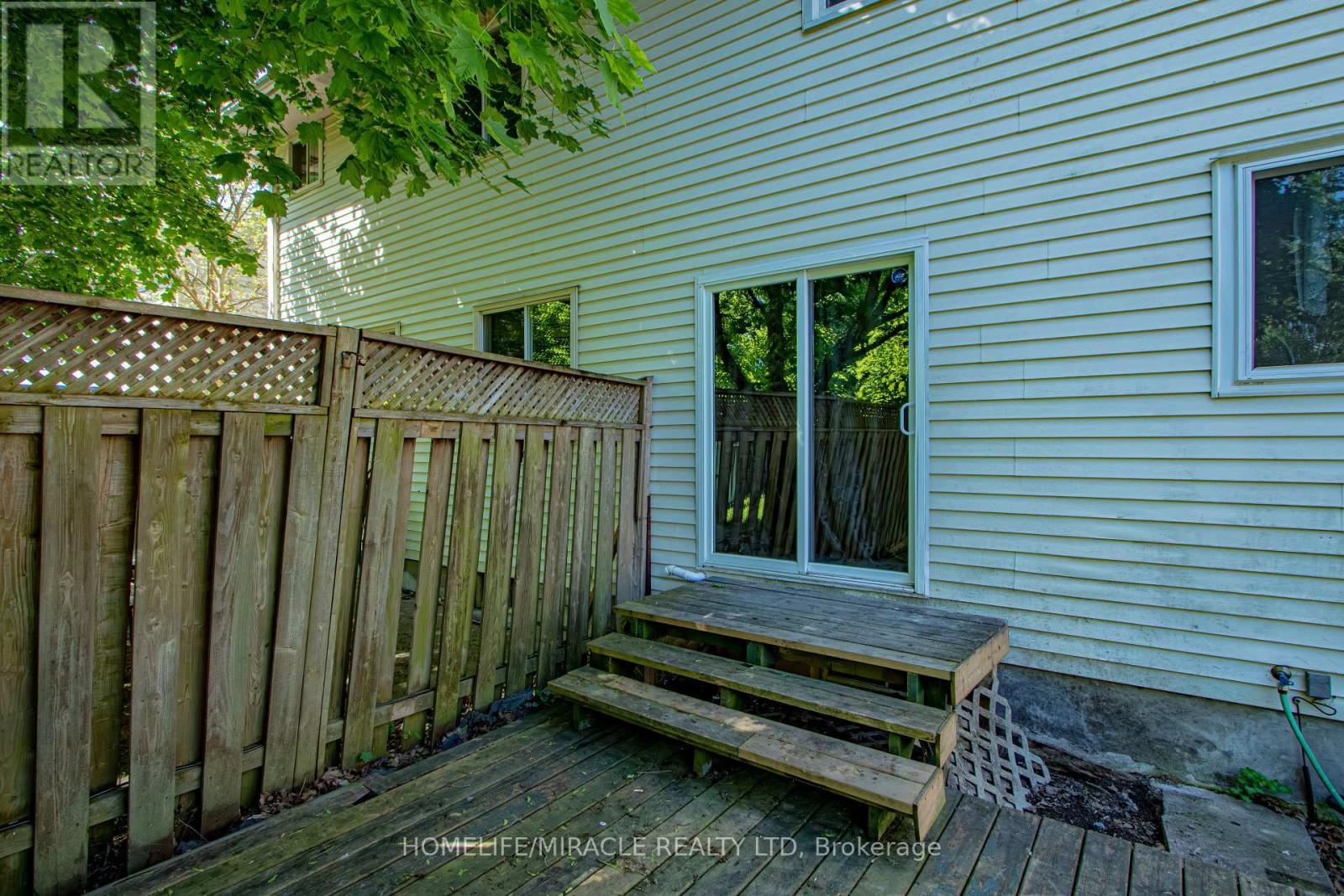 Semi-Detached/Link at 1100 BLANCHARD ROAD, London
