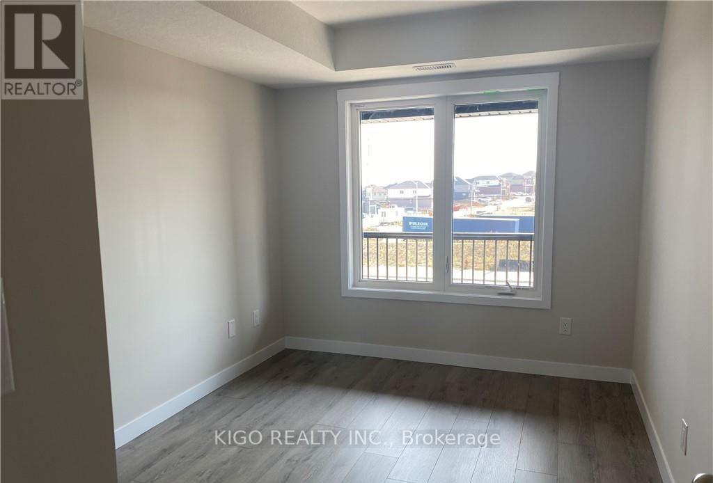 Townhouse at B12 - 160 ROCHEFORT STREET, Kitchener