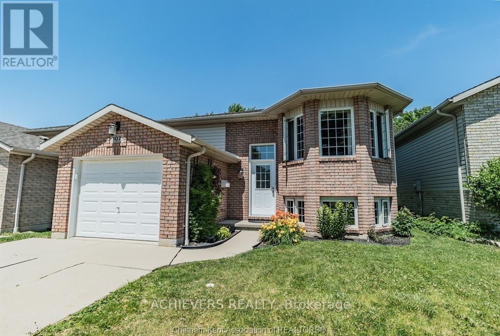 Detached at 107 GREENFIELD LANE, Chatham-Kent