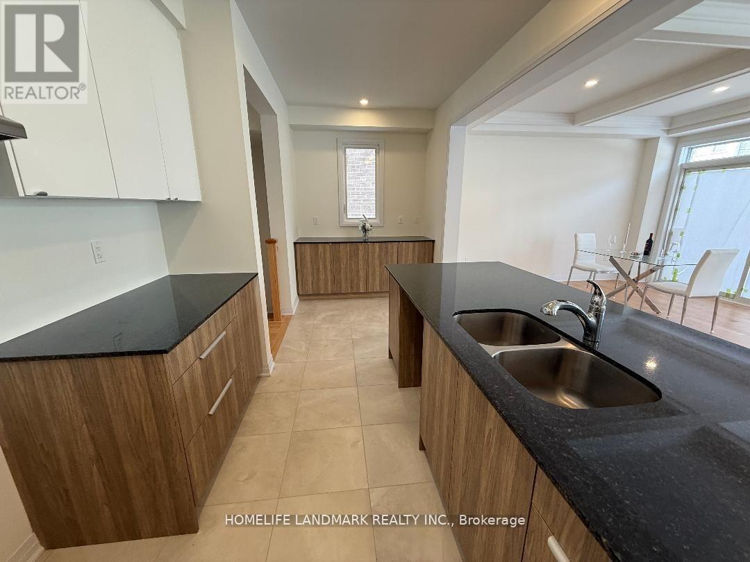 Detached at 18 TYLER AVENUE, Erin