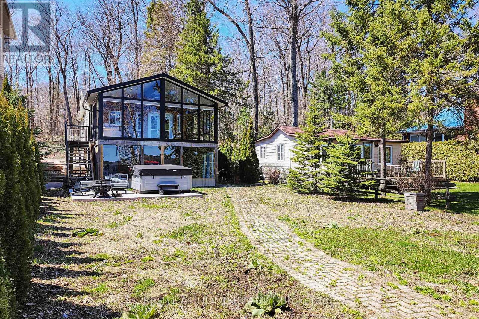 Detached at 36 HILLS ROAD, Kawartha Lakes