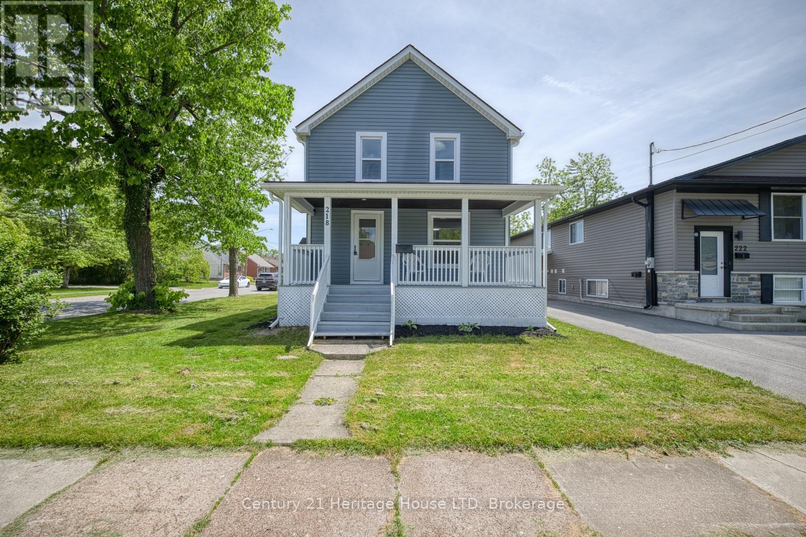 Detached at 218 HENRIETTA STREET, Fort Erie