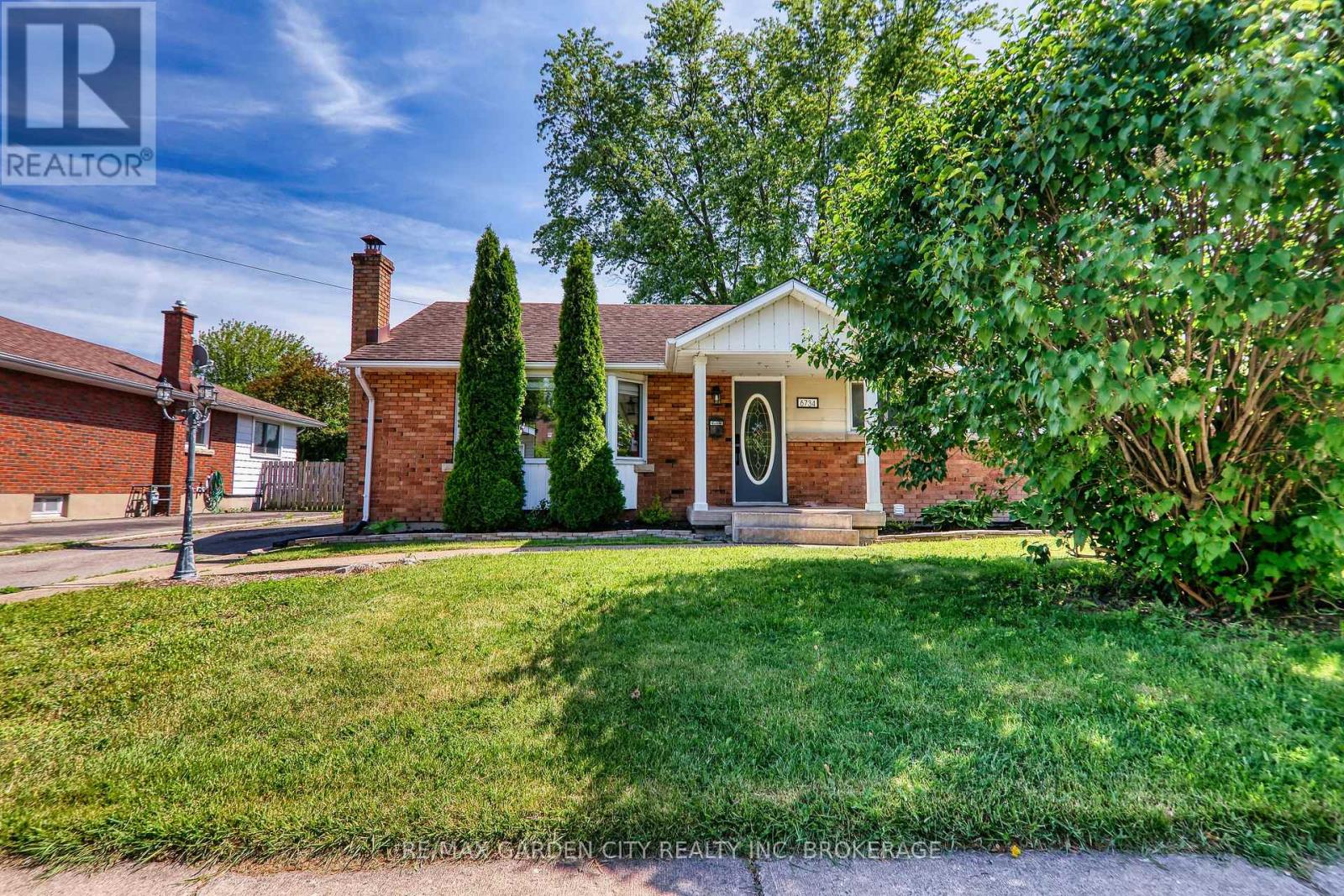 Detached at 6734 O'NEIL STREET, Niagara Falls