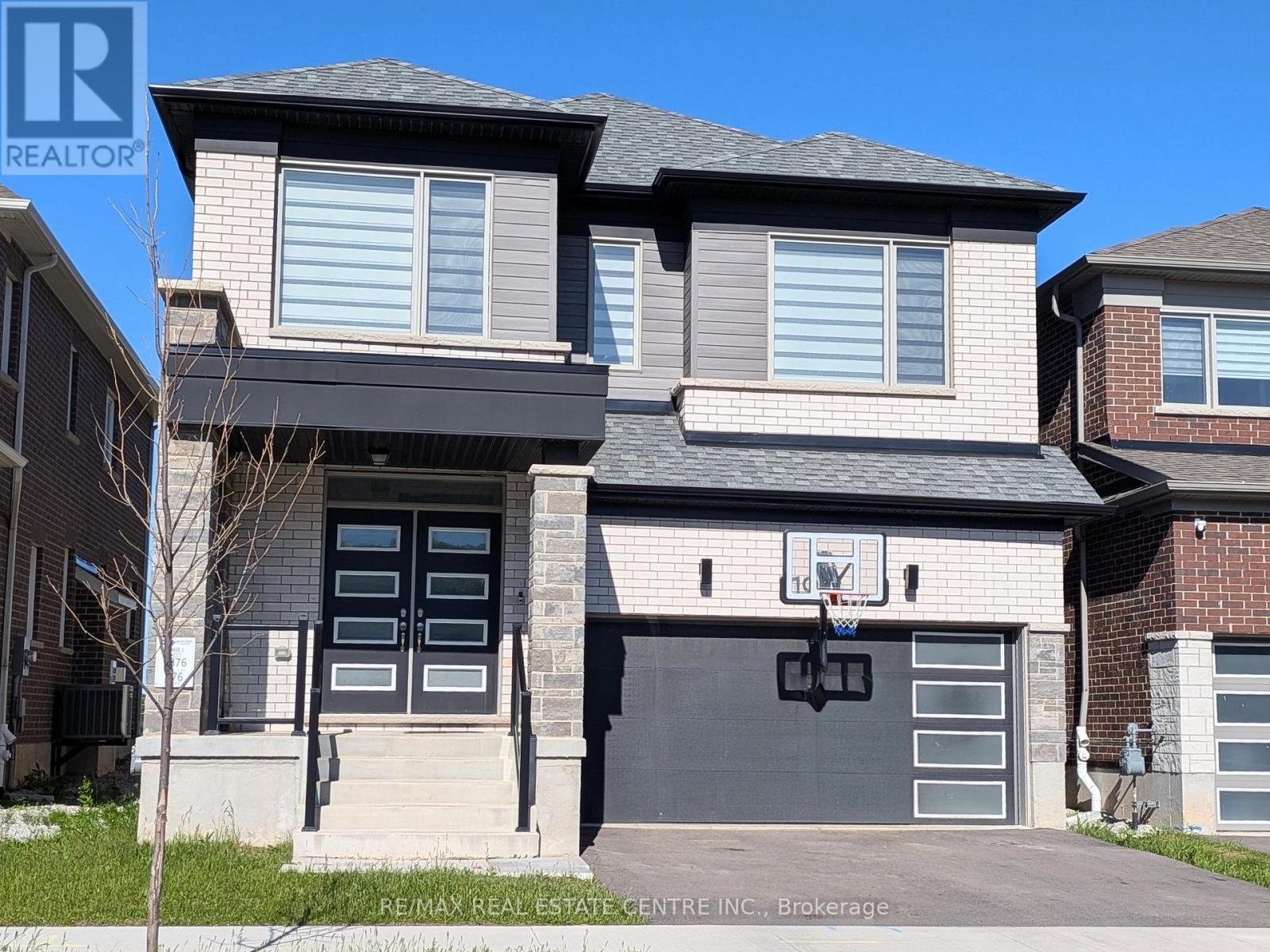 Detached at 19 SITLER STREET, Kitchener