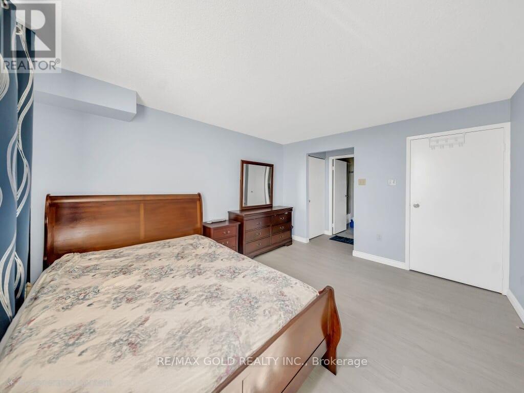 Apartment at 611 - 30 BLUE SPRINGS DRIVE, Waterloo