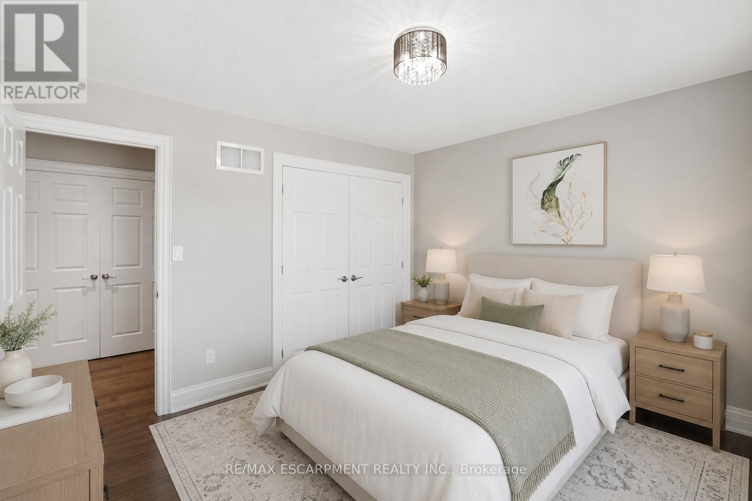 Detached at 418 MONTREAL CIRCLE, Hamilton