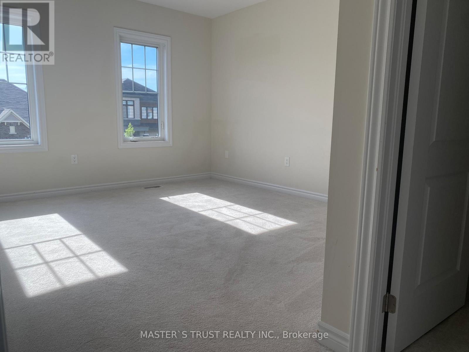 Detached at 11 VICTORY DRIVE, Thorold