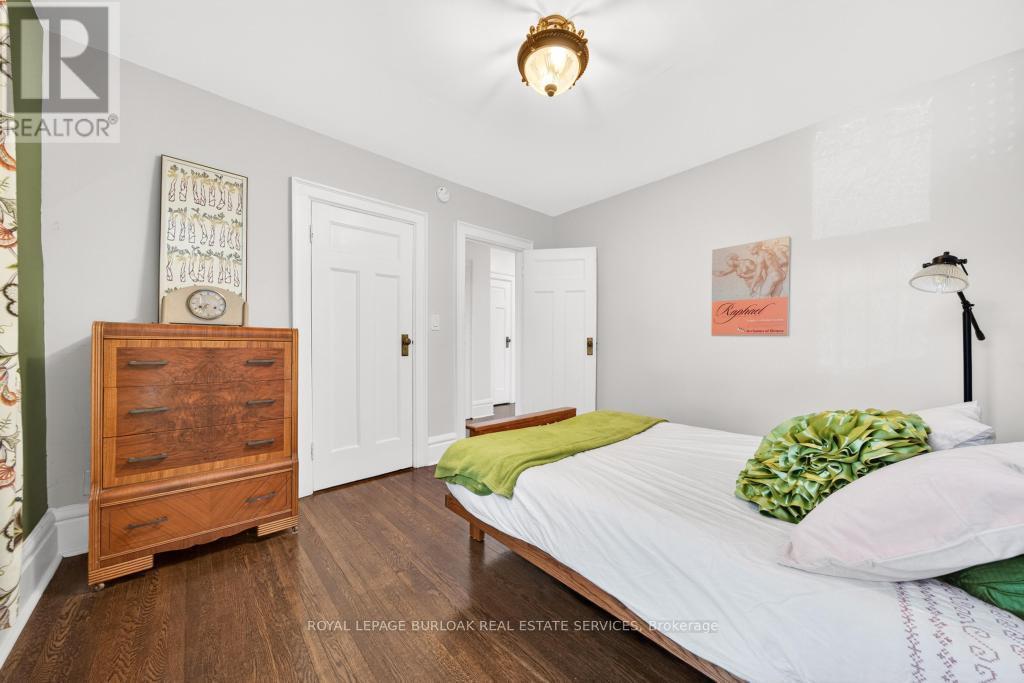 Detached at 35 BURRIS STREET, Hamilton