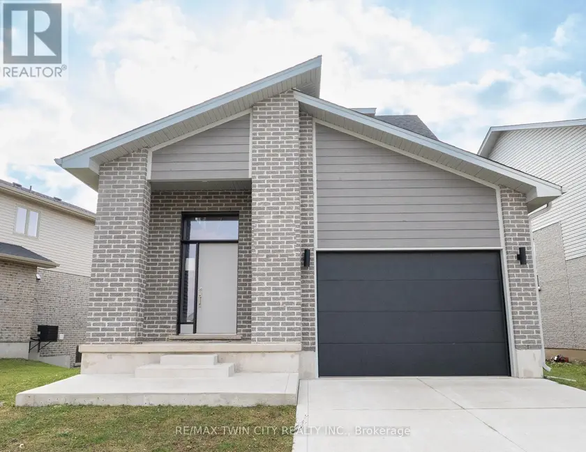 Detached at 2084 EVANS BOULEVARD, London