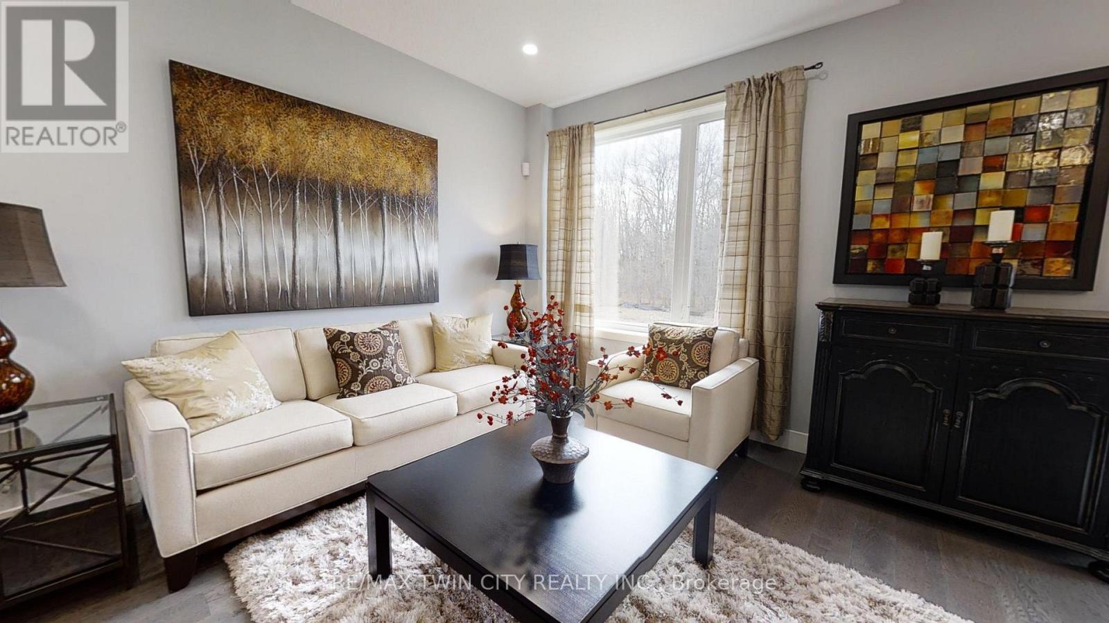 Detached at 2294 SOUTHPORT CRESCENT, London