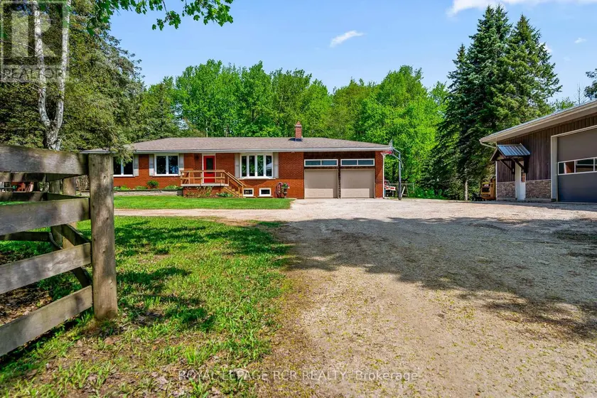 Detached at 426079 25 SIDE ROAD, Mono