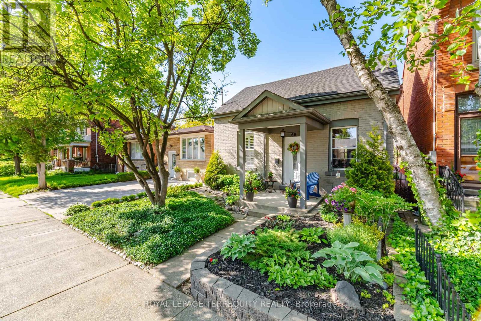 Detached at 66 CHATHAM STREET, Hamilton (Kirkendall)