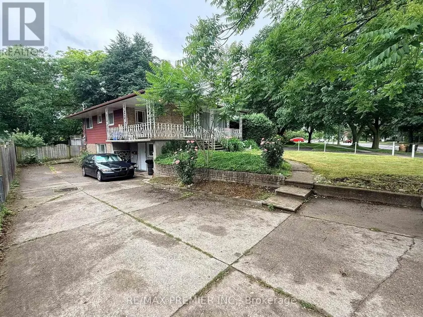 Detached at LOWER - 288 SCOTT STREET, St. Catharines