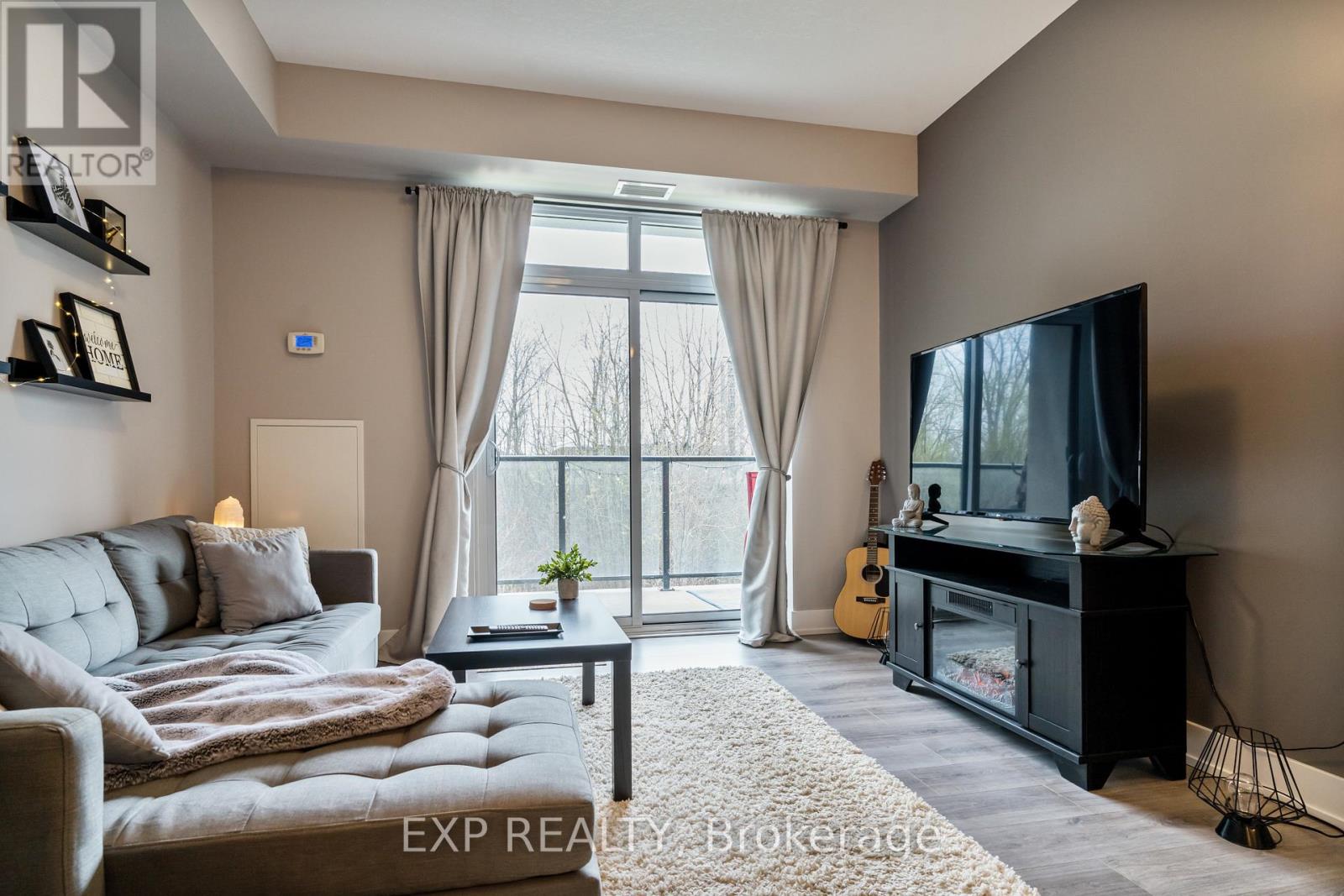 Apartment at 217 - 125 SHOREVIEW PLACE, Hamilton (Stoney Creek)