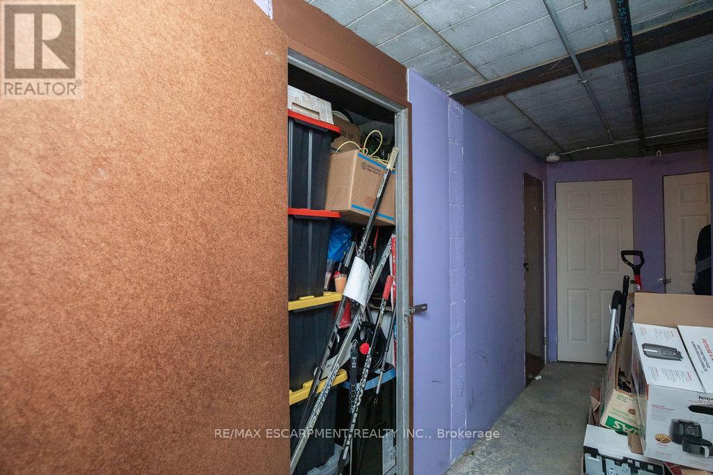Apartment at 110 - 71 VANIER DRIVE, Kitchener
