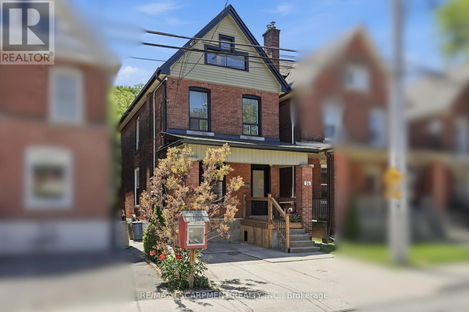 Detached at 14 CUMBERLAND AVENUE, Hamilton (St. Clair)