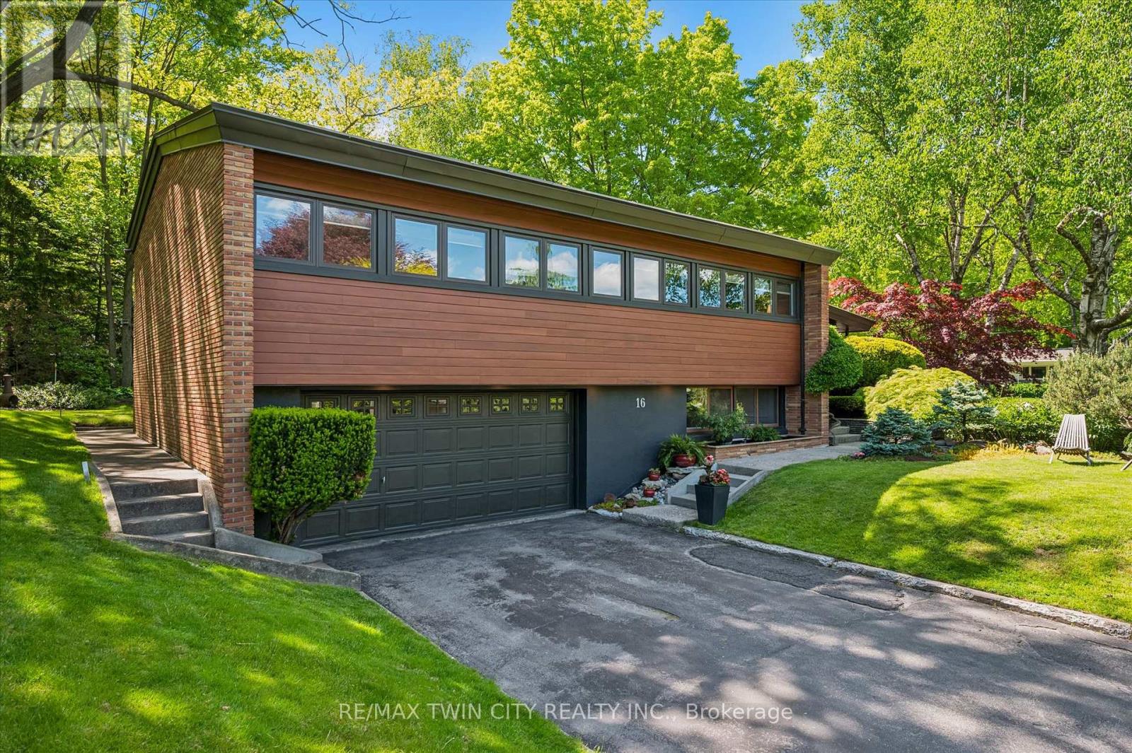 Detached at 16 PARKWOOD DRIVE, Cambridge