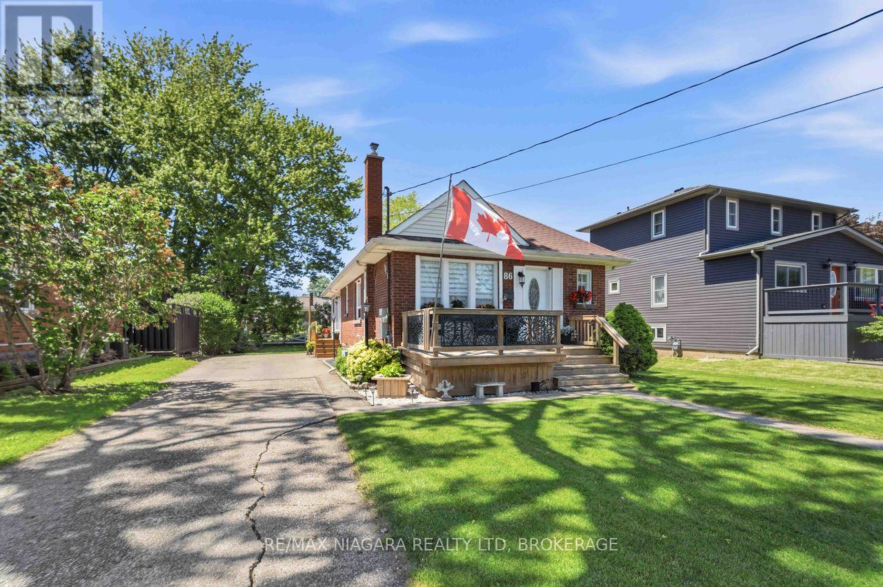 Detached at 86 CLARE AVENUE, Port Colborne