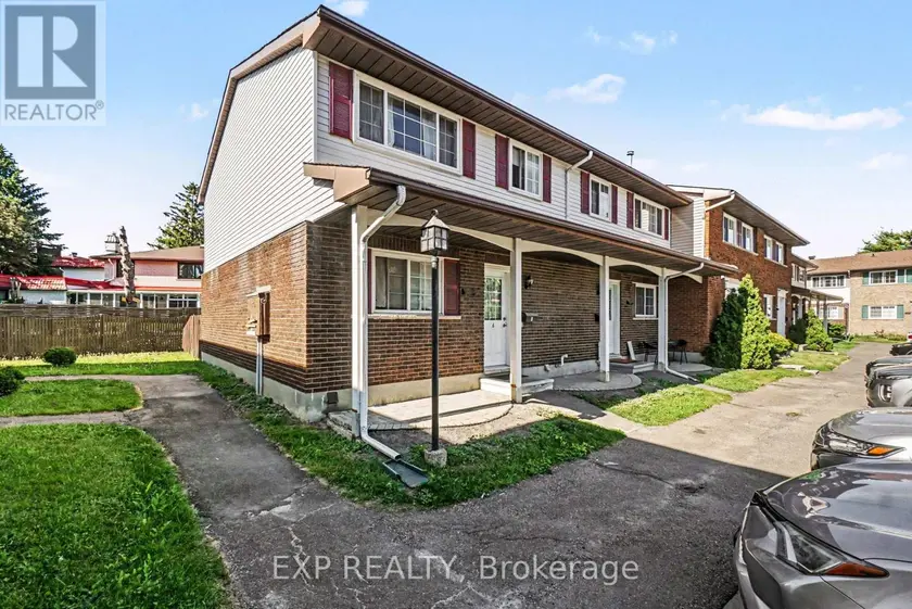 Townhouse at 6 - 1565 HERON ROAD, Ottawa