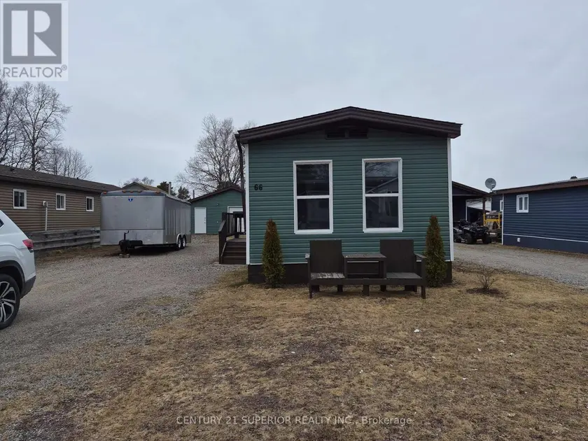 Detached at 66 JACKSON CRESCENT, Marathon