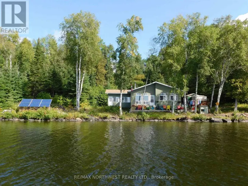 Detached at LOT 4 HOFFSTROM'S BAY, Kenora Remote Area