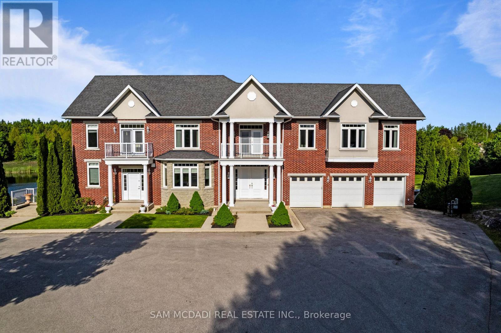 Detached at 53 PETER STREET, Grey Highlands
