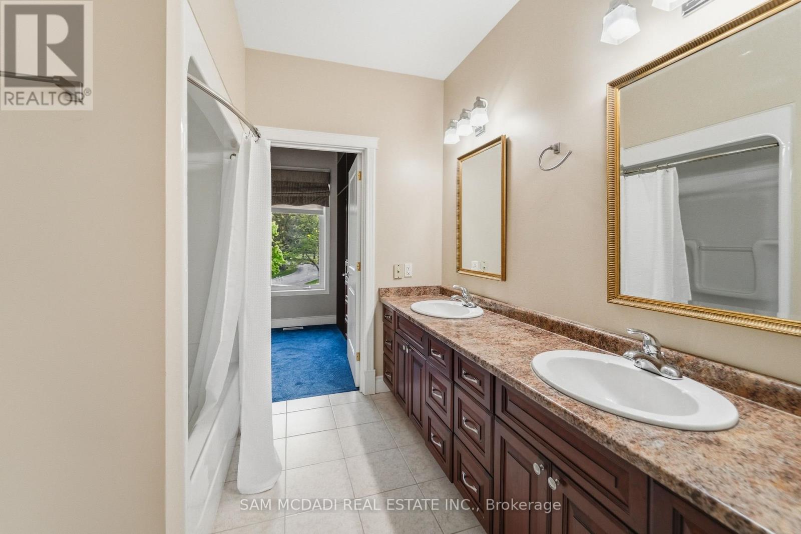 Detached at 53 PETER STREET, Grey Highlands