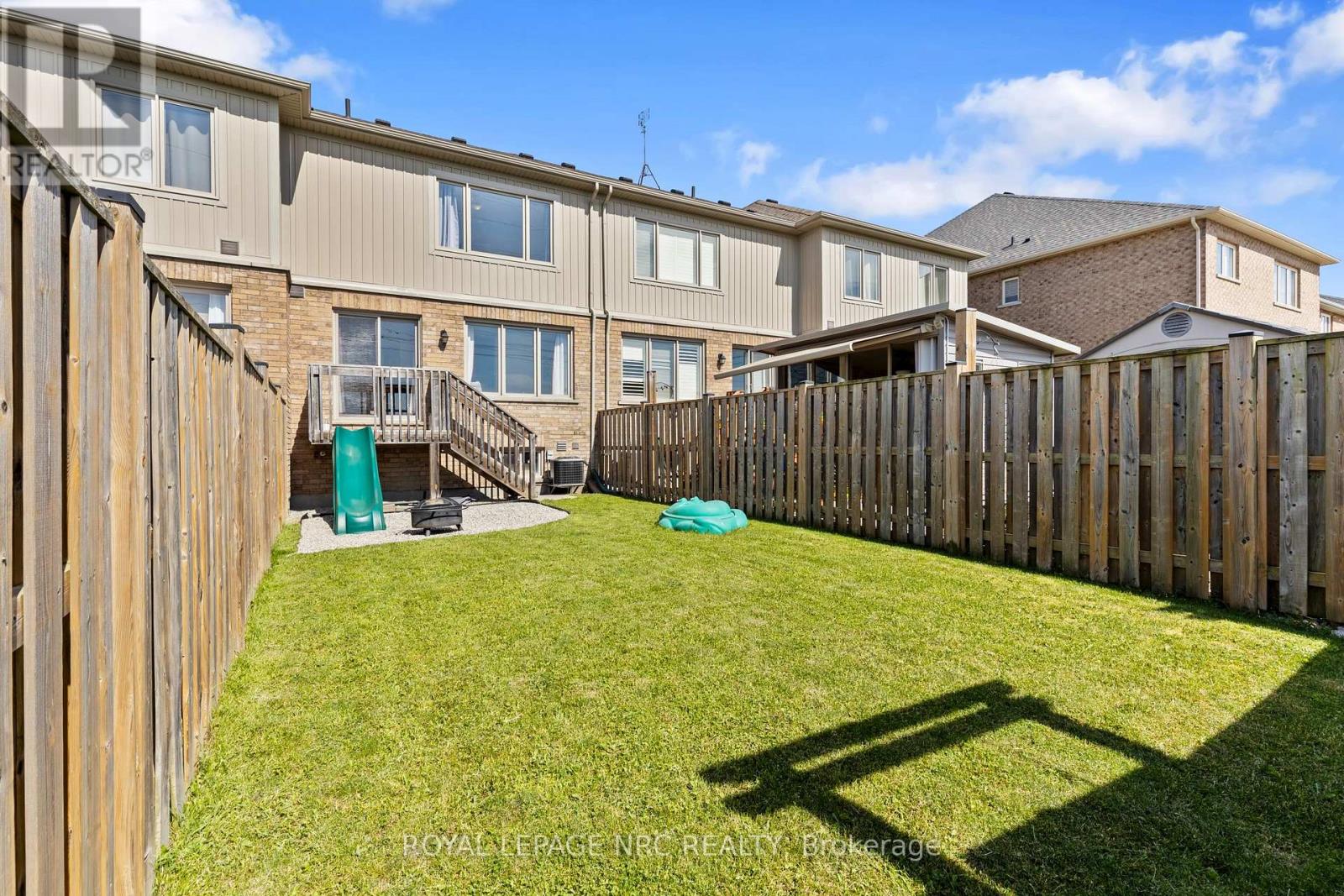 Townhouse at 80 SUNSET WAY, Thorold