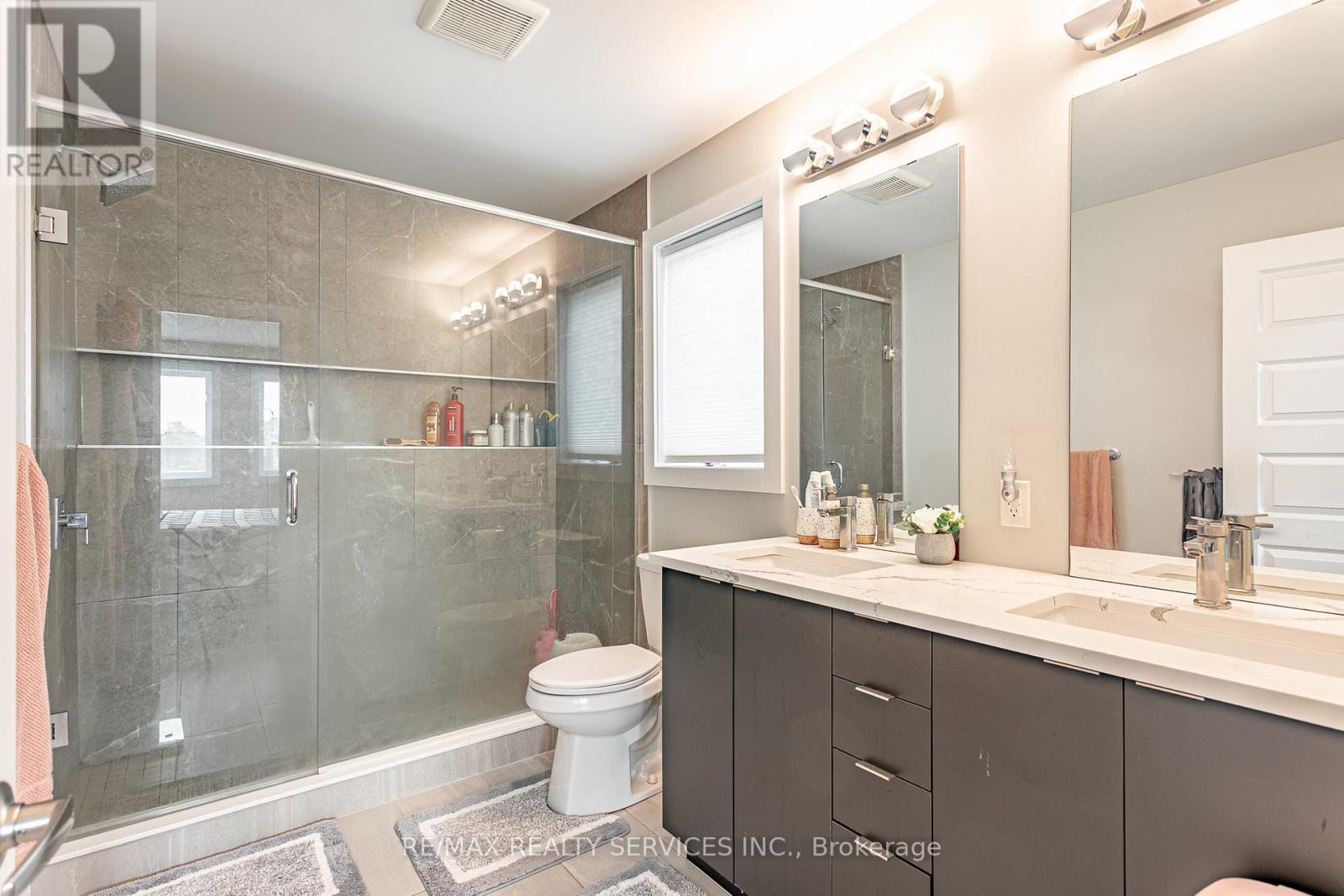 Detached at 2227 EVANS BOULEVARD, London