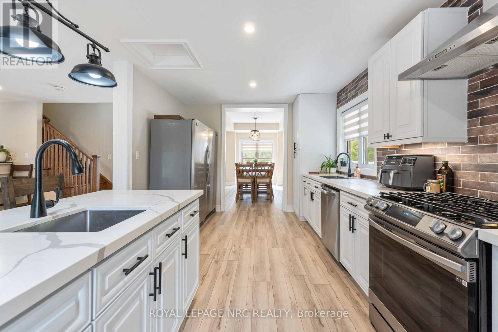 Detached at 124 HOLLOWAY BAY ROAD, Fort Erie