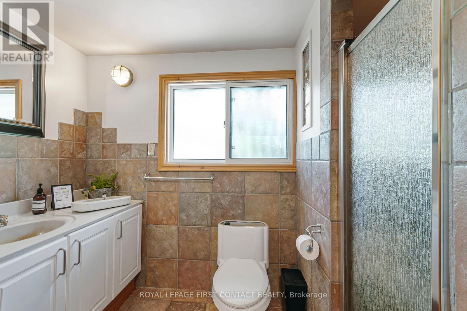 Detached at 103 PENINSULA DRIVE, Trent Lakes