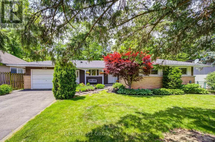 Detached at 88 MARSDALE DRIVE, St. Catharines