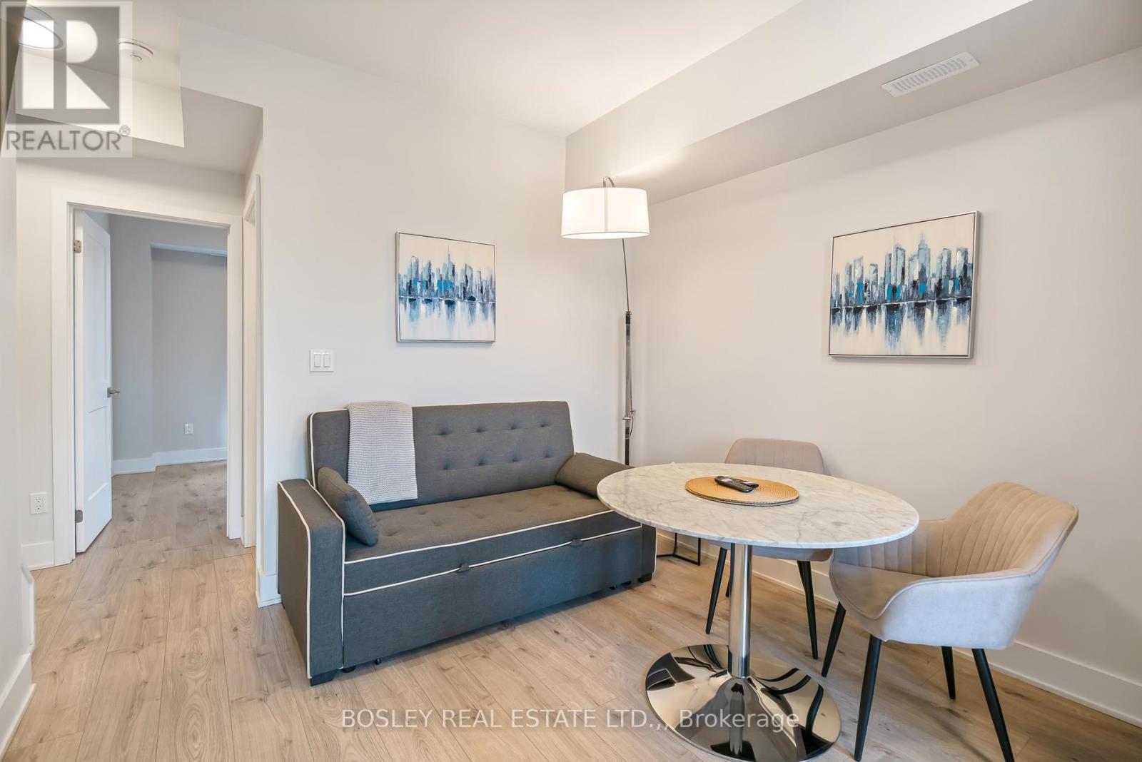 Townhouse at 316 - 6065 MCLEOD ROAD, Niagara Falls
