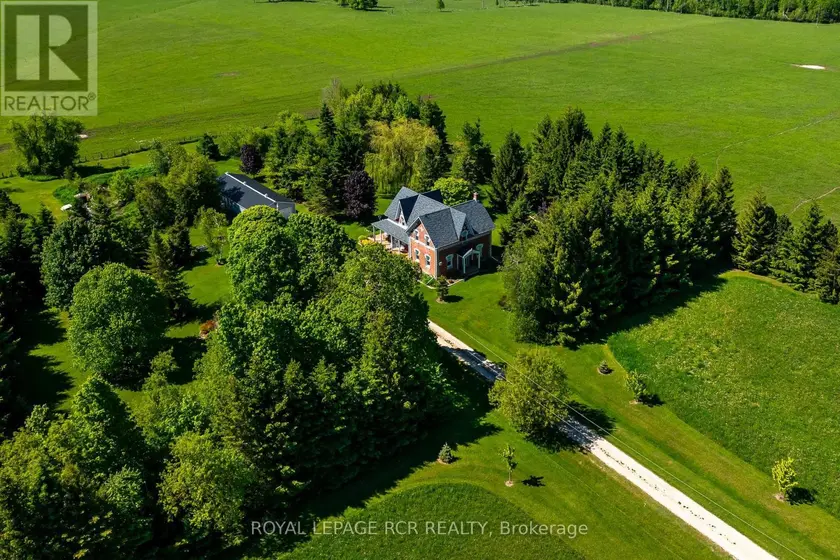 Detached at 126402 SOUTHGATE ROAD 12, Southgate