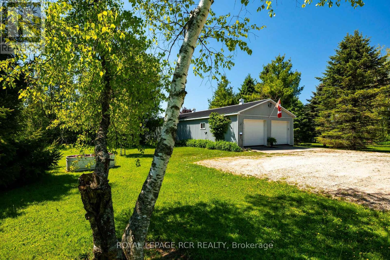 Detached at 126402 SOUTHGATE ROAD 12, Southgate