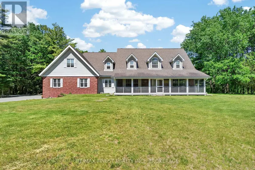 Detached at 2388 HORNING ROAD, Frontenac