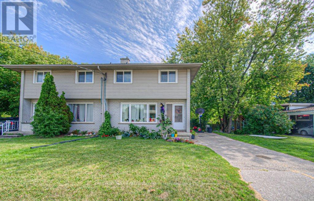 Semi-Detached/Link at 151 FRANKLIN STREET N, Kitchener